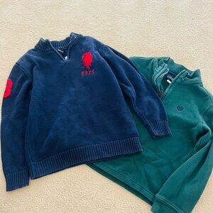 Good condition boys sweaters size 7.  Navy is polo association and green Chaps
